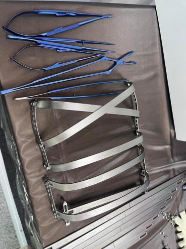 surgical-instruments-09